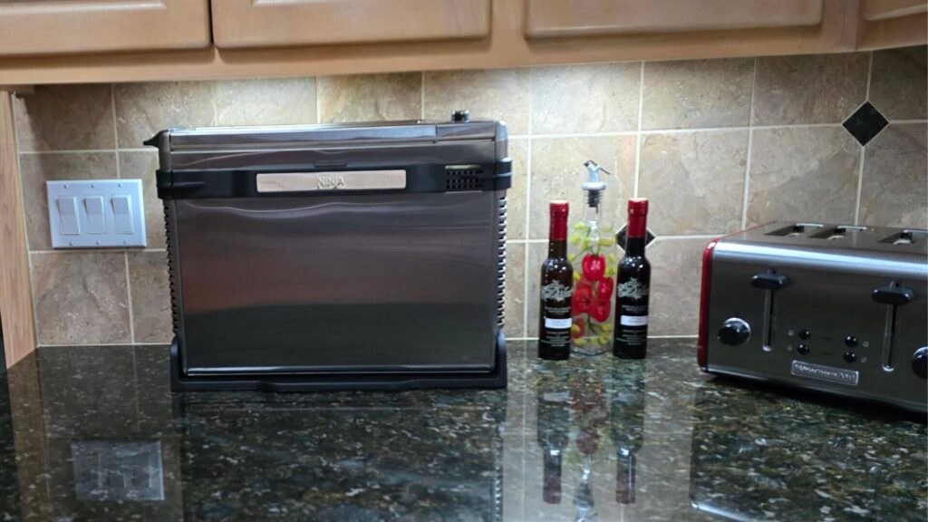 kitchen appliances on countertop